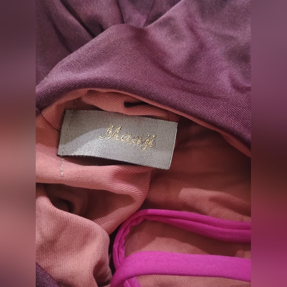 Maaji Colorblock One-Piece Swimsuit medium - Picture 3 of 4